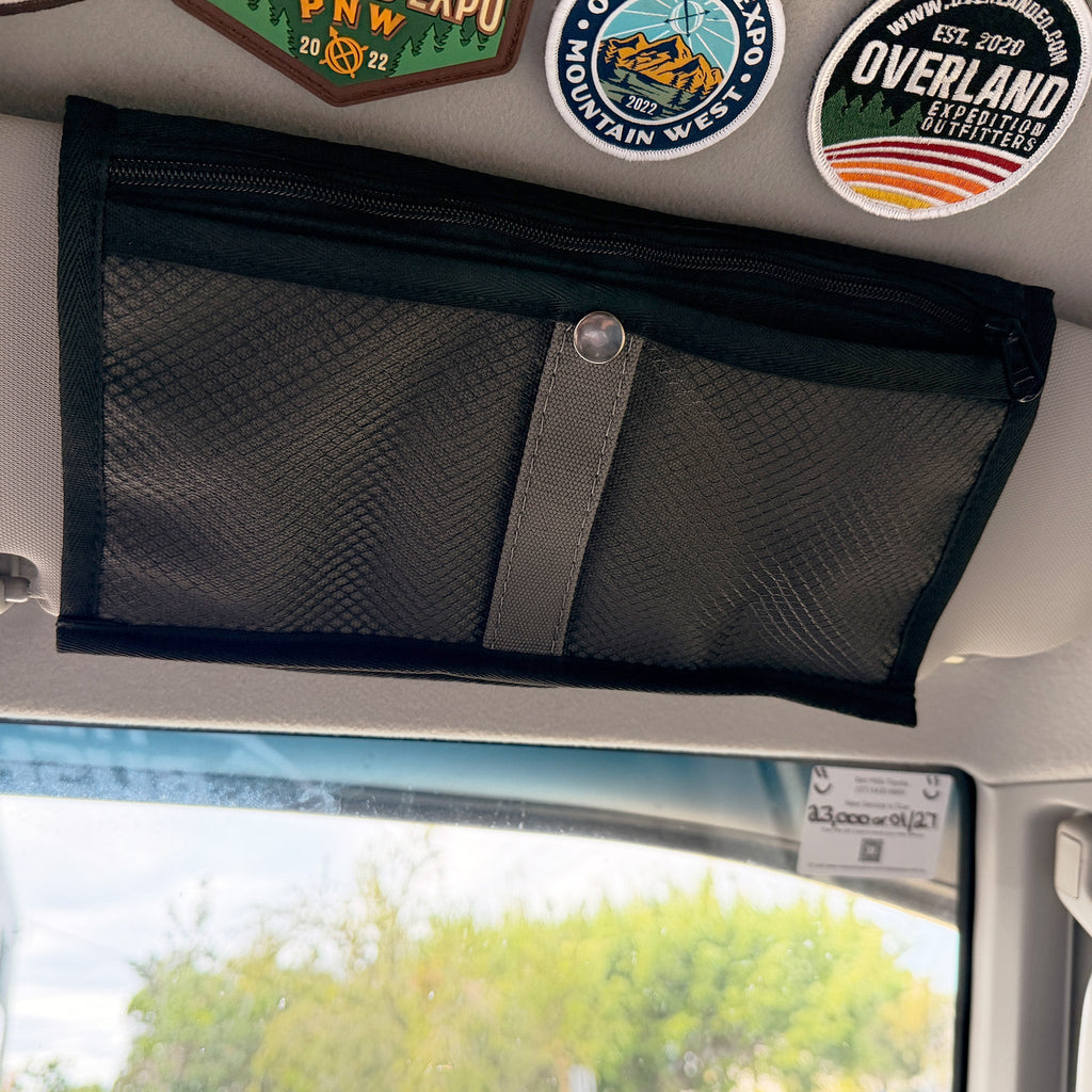 Toyota Landcruiser (J70) Series - Sun Visor Storage