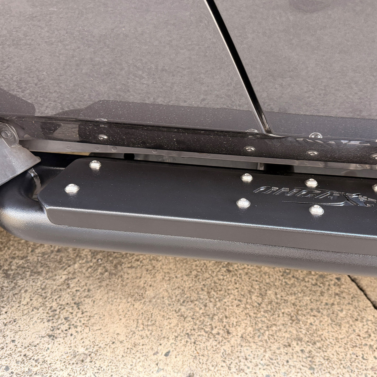 ONCA Landcruiser 70 Series Dual Cab Extreme Rock Sliders